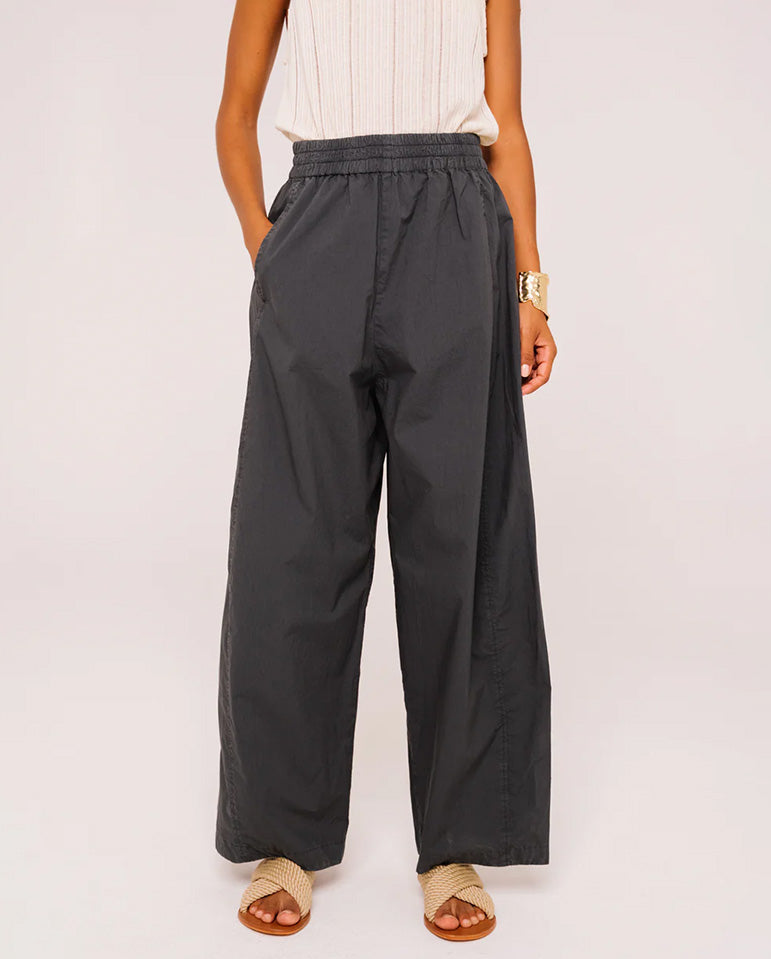 Liam Ferro Trouser - Carbon