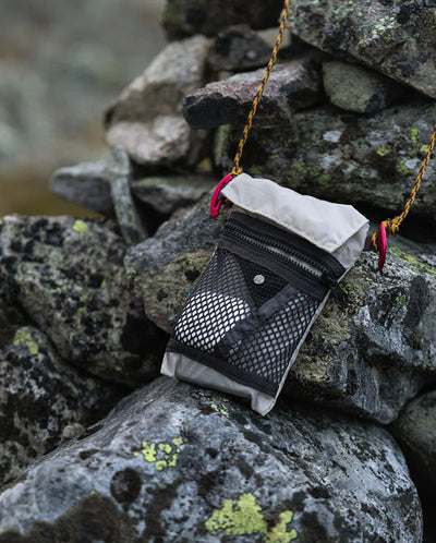 Algir Lanyard Pocket - Putty Grey