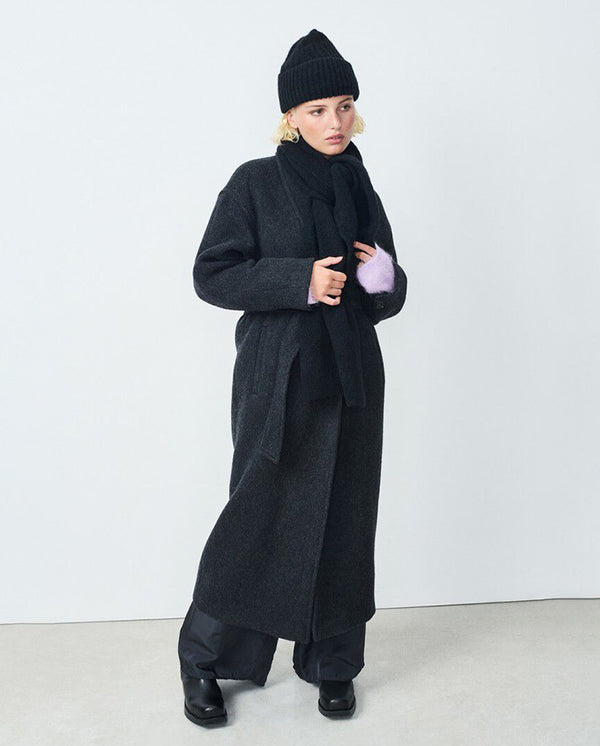 East scarf BLACK