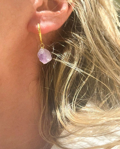 Myrtilo Hammered Hoops - Gold / Amethyst