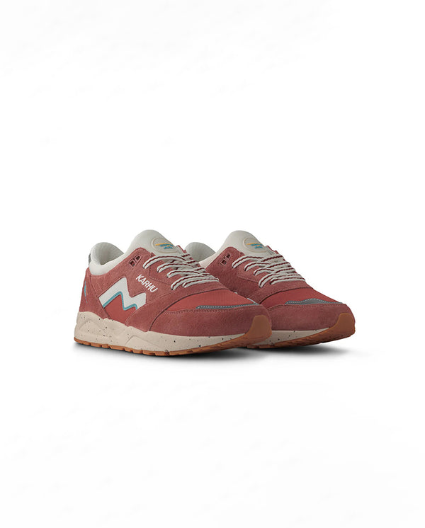Womens Aria 95 - Lt Mahogany/White
