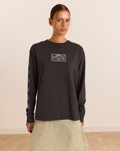 House Preserves L/S Graphic Tee - Charcoal