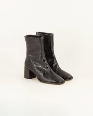Gypqueen Square toe boot - Black Croc