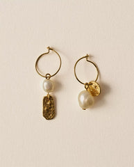 Soren pearl Asymetric Earrings GOLD