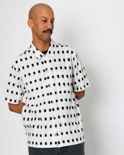 GABE SHIRT - BLACK WINDOW IKAT