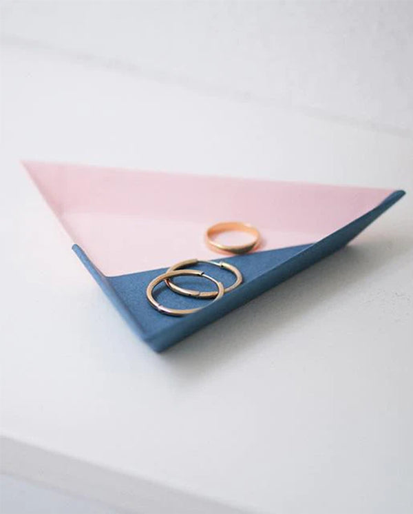 Paper Tray Triangle - Small Pink Blue